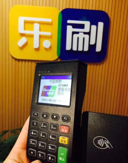 卡乐宝pos机客服电话是啥？